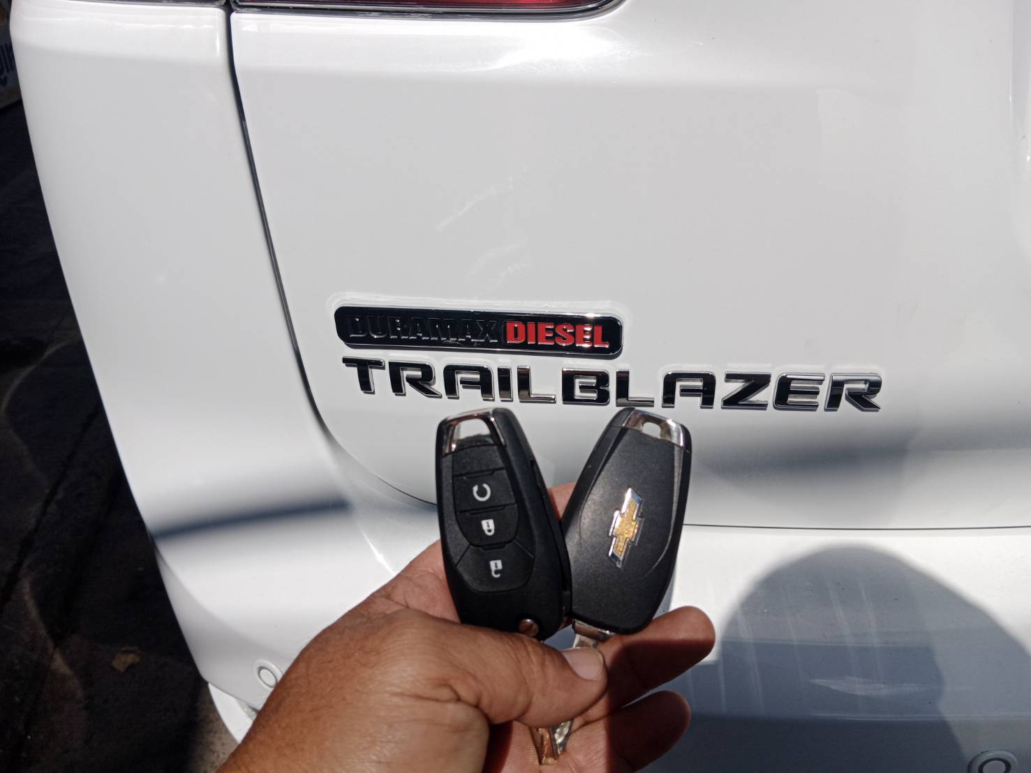 18 - https://ร้านช่างเจริญกุญแจโคราช.com | ร้านช่างเจริญกุญแจโคราช - รับทำกุญแจรถยนต์ทุกชนิด เปิดรถยนต์เปิดบ้านเปิดตู้เซฟ กุญแจมอเตอร์ไซค์ทุกรุ่นทุกชนิด รับทำกุญแจอิมโมบิไลเซอร์ทุกรุ่น บริการนอกสถานที่ทั้งในเขตตัวเมืองและเขตใกล้เคียงต่างอำเภอต่างจังหวัด