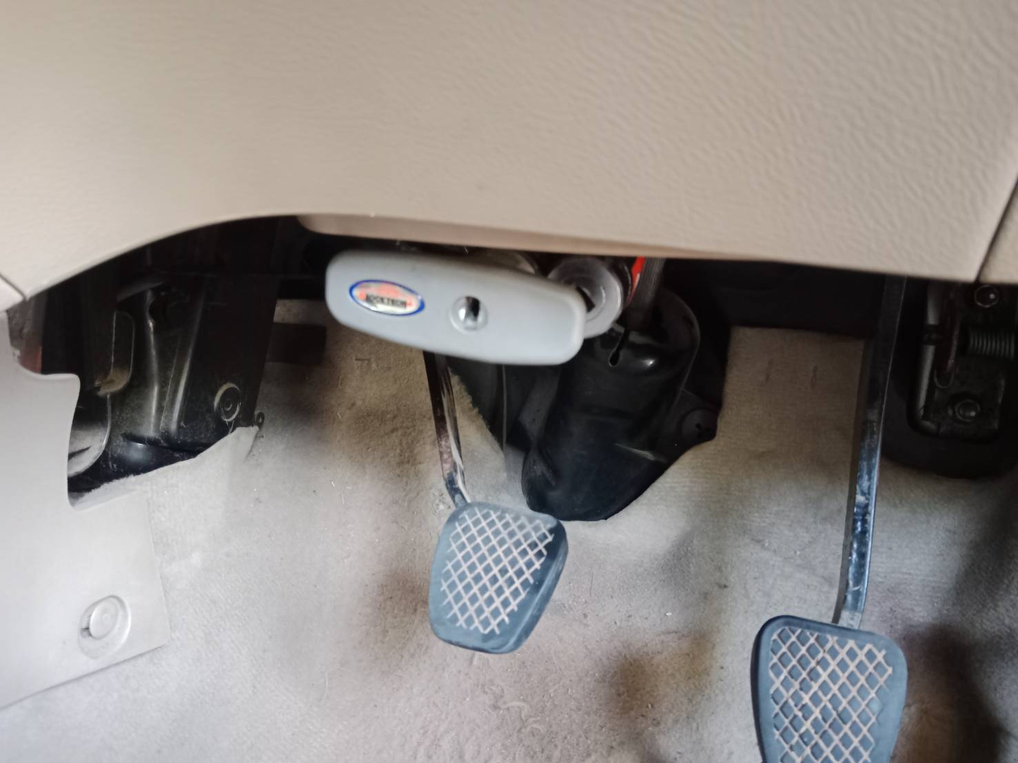 28 - https://ร้านช่างเจริญกุญแจโคราช.com | ร้านช่างเจริญกุญแจโคราช - รับทำกุญแจรถยนต์ทุกชนิด เปิดรถยนต์เปิดบ้านเปิดตู้เซฟ กุญแจมอเตอร์ไซค์ทุกรุ่นทุกชนิด รับทำกุญแจอิมโมบิไลเซอร์ทุกรุ่น บริการนอกสถานที่ทั้งในเขตตัวเมืองและเขตใกล้เคียงต่างอำเภอต่างจังหวัด