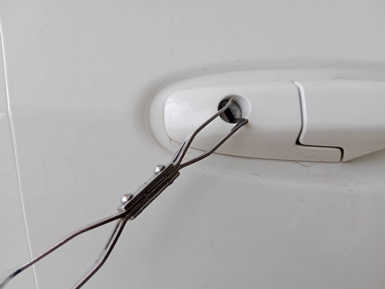 36 - https://ร้านช่างเจริญกุญแจโคราช.com | ร้านช่างเจริญกุญแจโคราช - รับทำกุญแจรถยนต์ทุกชนิด เปิดรถยนต์เปิดบ้านเปิดตู้เซฟ กุญแจมอเตอร์ไซค์ทุกรุ่นทุกชนิด รับทำกุญแจอิมโมบิไลเซอร์ทุกรุ่น บริการนอกสถานที่ทั้งในเขตตัวเมืองและเขตใกล้เคียงต่างอำเภอต่างจังหวัด