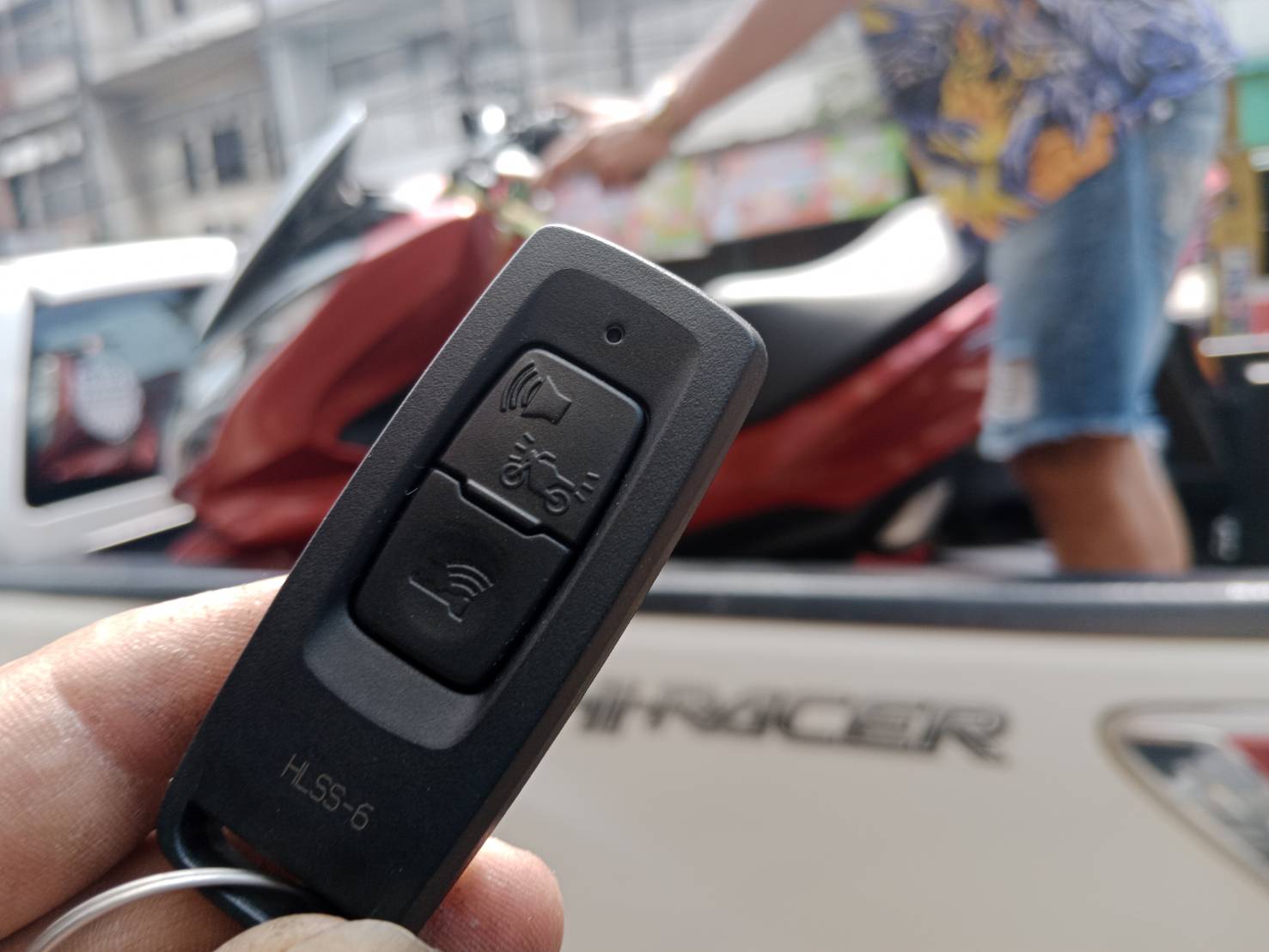 39 - https://ร้านช่างเจริญกุญแจโคราช.com | ร้านช่างเจริญกุญแจโคราช - รับทำกุญแจรถยนต์ทุกชนิด เปิดรถยนต์เปิดบ้านเปิดตู้เซฟ กุญแจมอเตอร์ไซค์ทุกรุ่นทุกชนิด รับทำกุญแจอิมโมบิไลเซอร์ทุกรุ่น บริการนอกสถานที่ทั้งในเขตตัวเมืองและเขตใกล้เคียงต่างอำเภอต่างจังหวัด